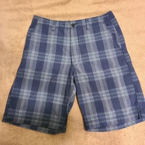 Champs Sports Gear Plaid Shorts | 34